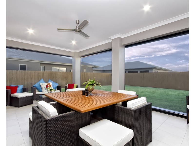 4 Featherwood Street, Mount Low QLD 4818