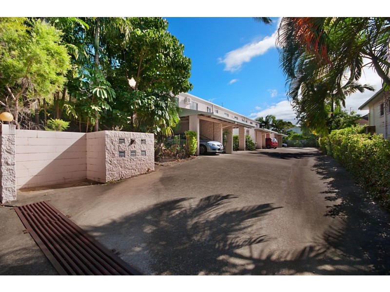 2/62 Alexandra Street, North Ward QLD 4810