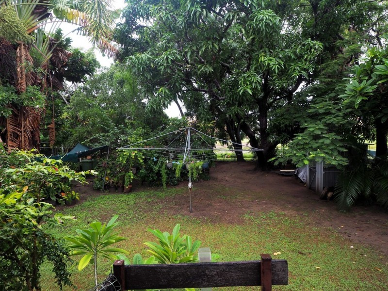 35 Brooks Street, Railway Estate QLD 4810