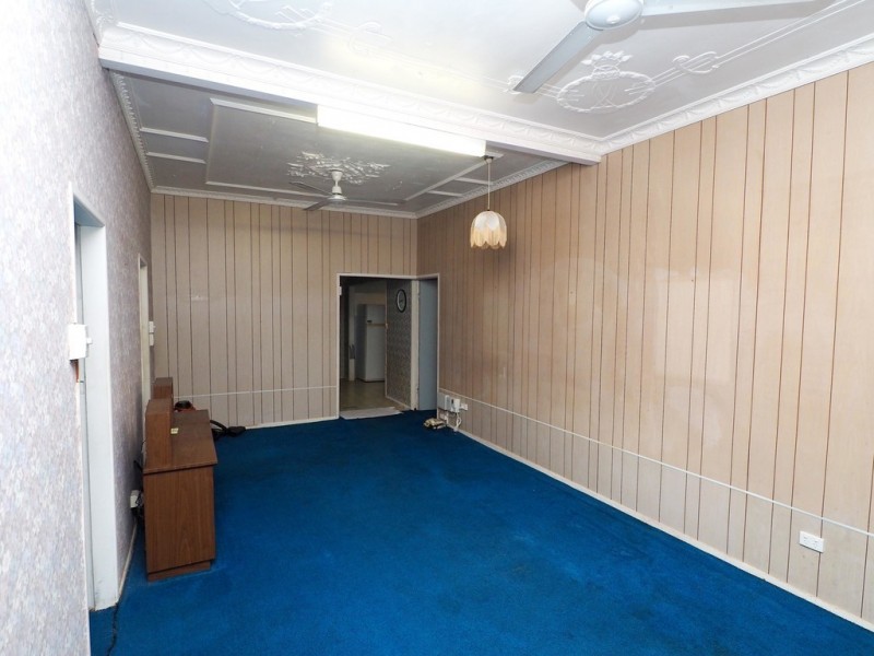 35 Brooks Street, Railway Estate QLD 4810