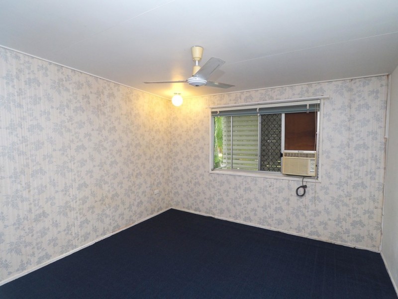 35 Brooks Street, Railway Estate QLD 4810