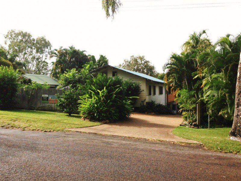 2/56 Hayles Avenue, Arcadia, Magnetic Island QLD 4819