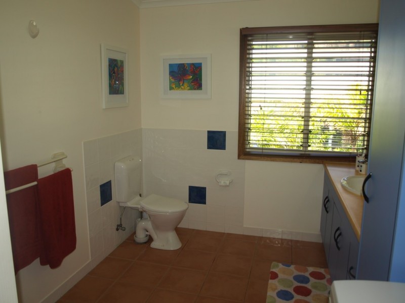 2/56 Hayles Avenue, Arcadia, Magnetic Island QLD 4819