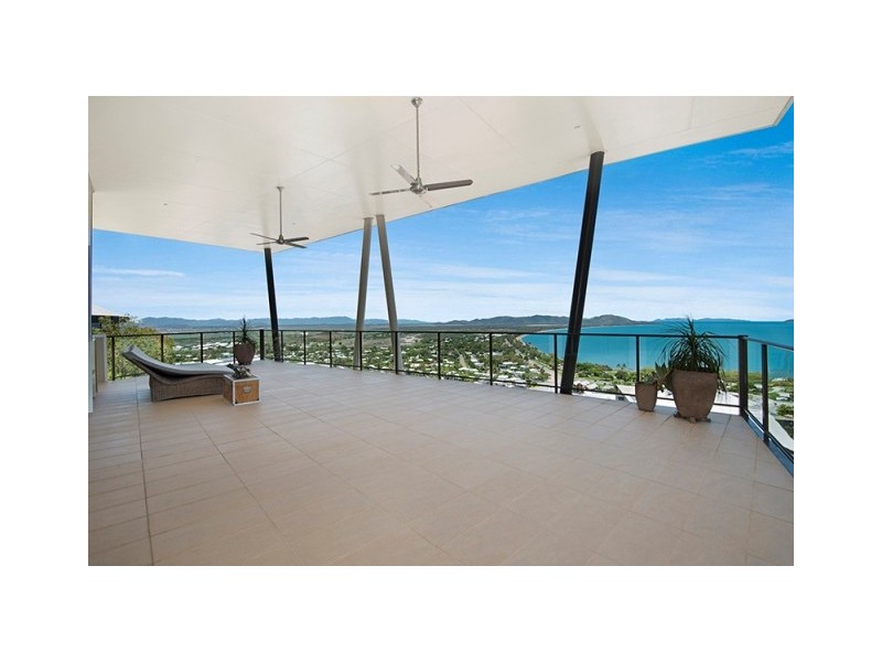 48 Yarrawonga Drive, Castle Hill QLD 4810