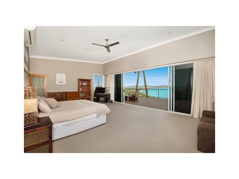 48 Yarrawonga Drive, Castle Hill QLD 4810