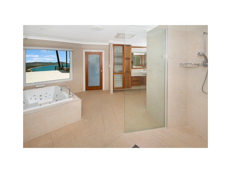 48 Yarrawonga Drive, Castle Hill QLD 4810