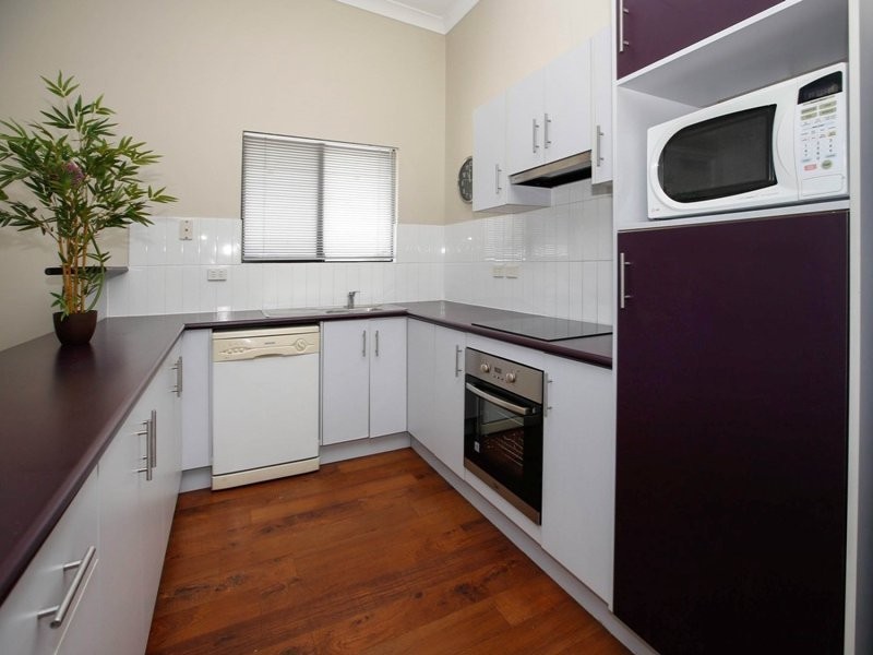 12-18 MOREHEAD STREET, South Townsville QLD 4810