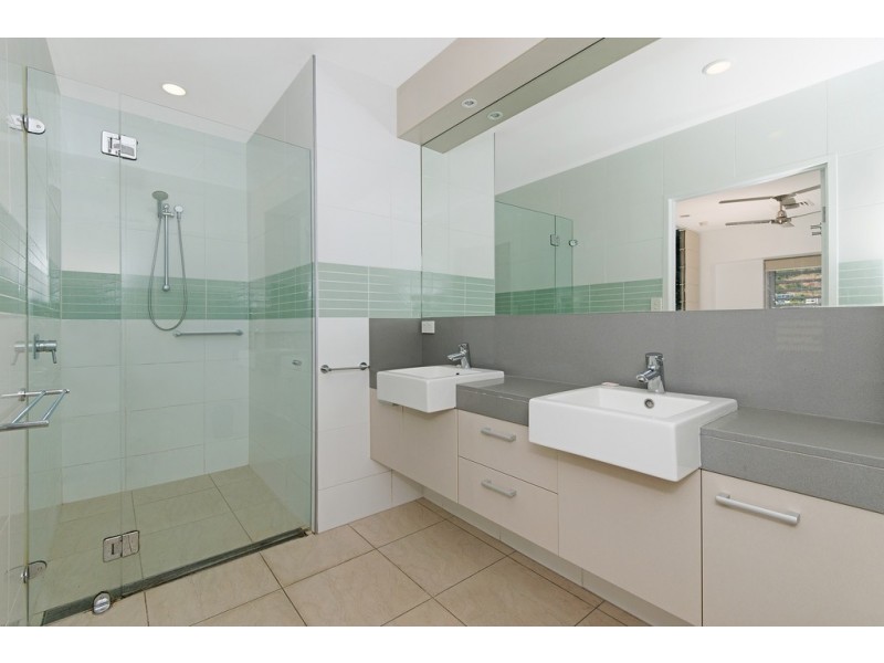 48/45 Gregory Street, North Ward QLD 4810