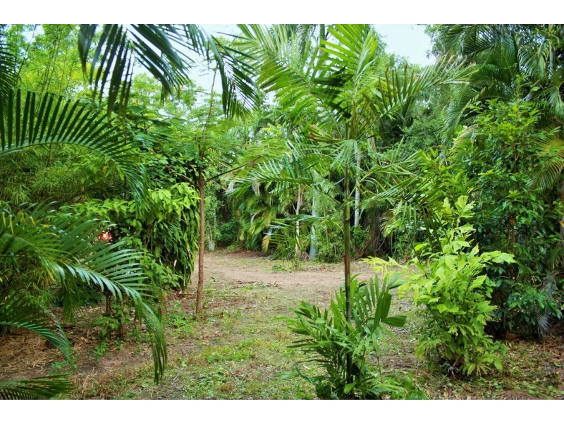 4 Jean Street, Nelly Bay, Magnetic Island QLD 4819