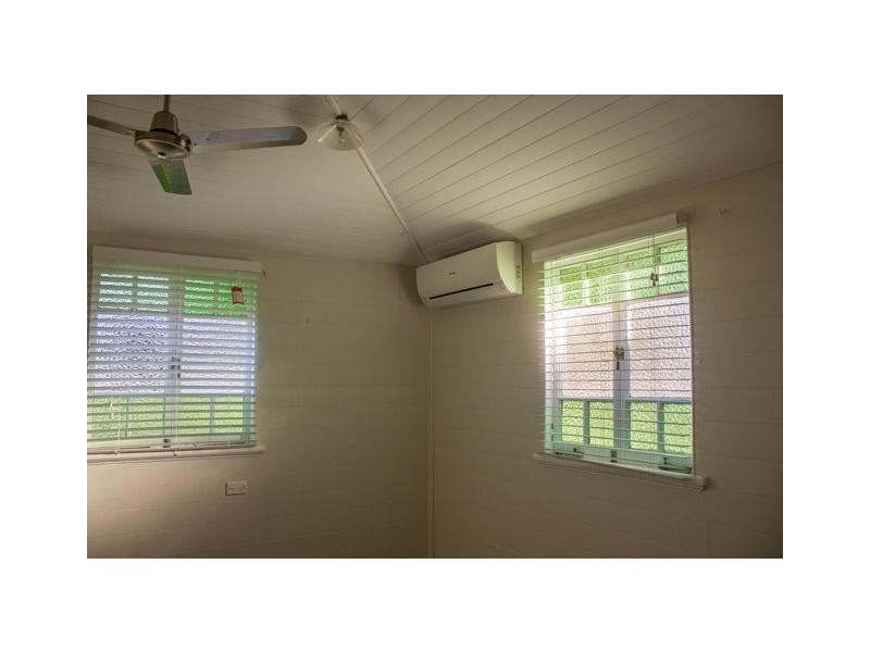 8 Elizabeth Street, Aitkenvale QLD 4814