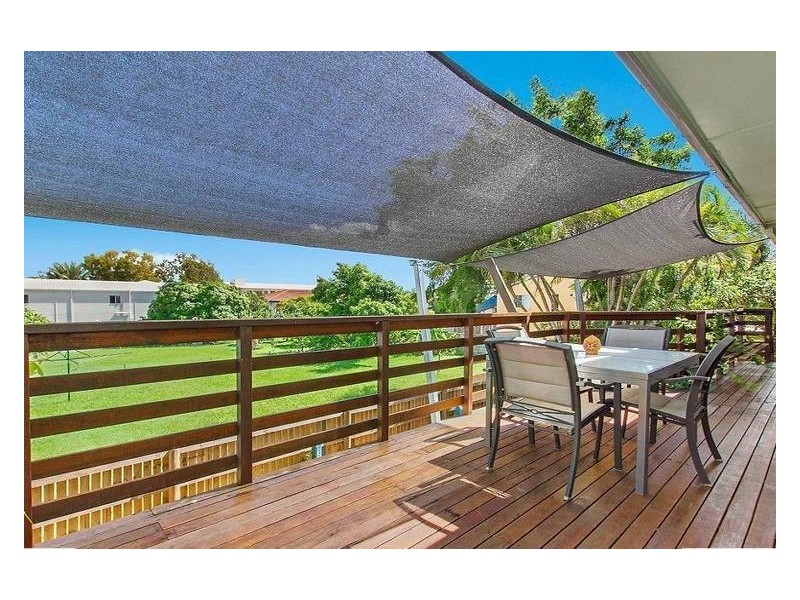 32 Mckinley Street, North Ward QLD 4810