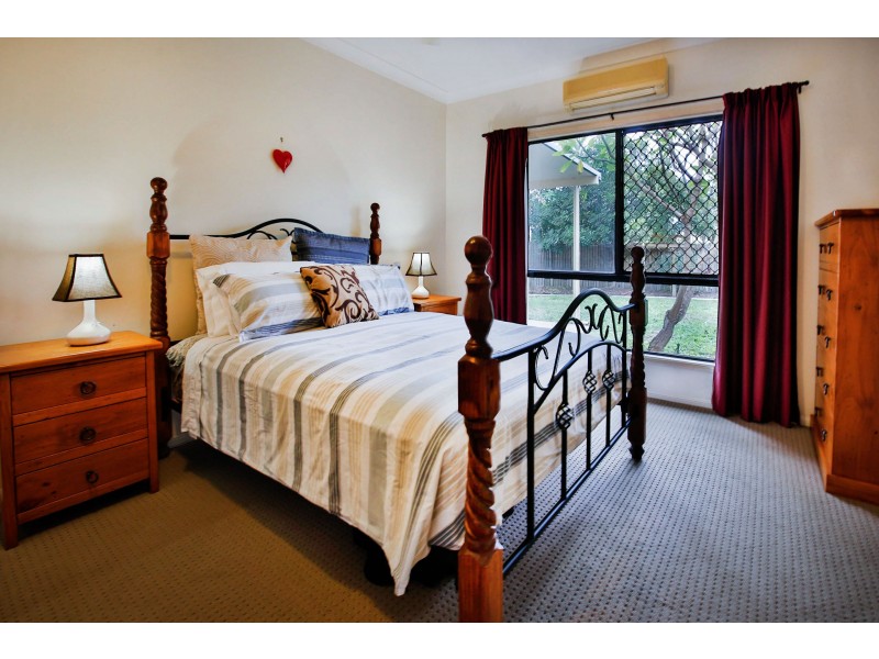 12 Glenelg Court, Annandale QLD 4814