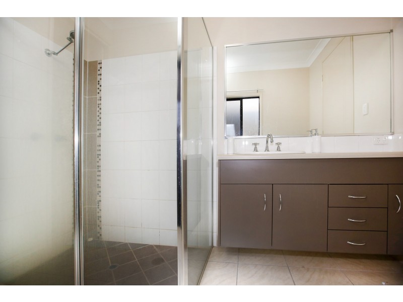 26 Green Tee Terrace, Kirwan QLD 4817