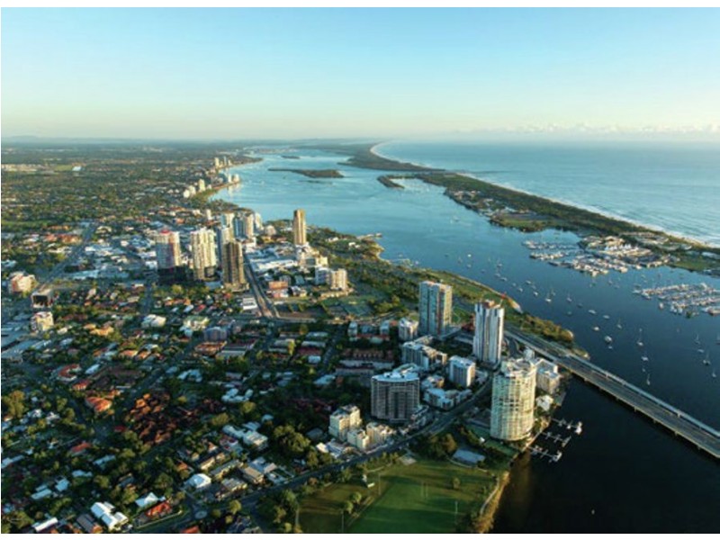 5 Chester Street, Southport QLD 4215