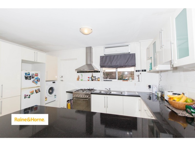 2/38 Sunbrite Avenue, Mermaid Beach QLD 4218