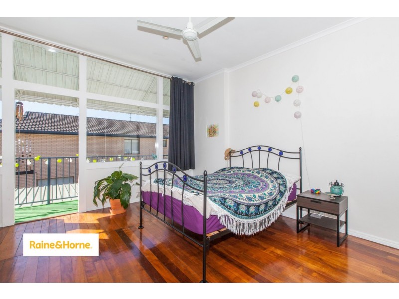 2/38 Sunbrite Avenue, Mermaid Beach QLD 4218