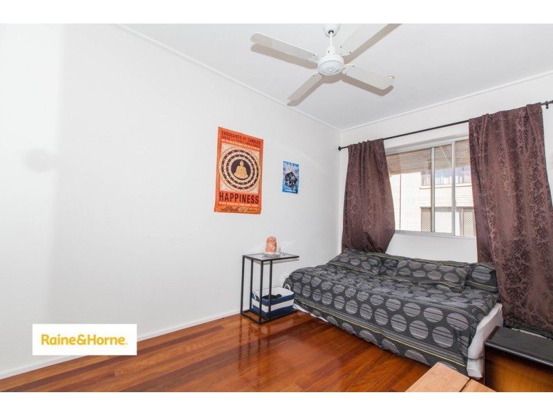 2/38 Sunbrite Avenue, Mermaid Beach QLD 4218