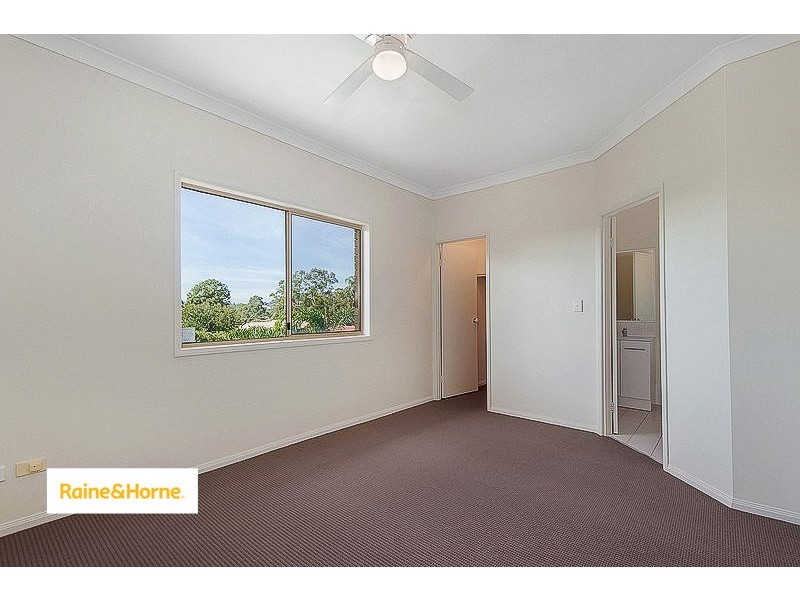 5 Adam Street, Oxenford QLD 4210