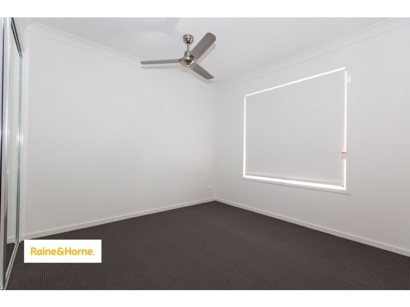 29 STINSON CIRCUIT, Coomera QLD 4209