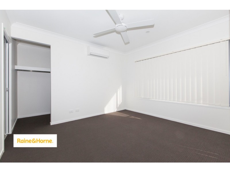 67 EDWARDSON DRIVE, Coomera QLD 4209