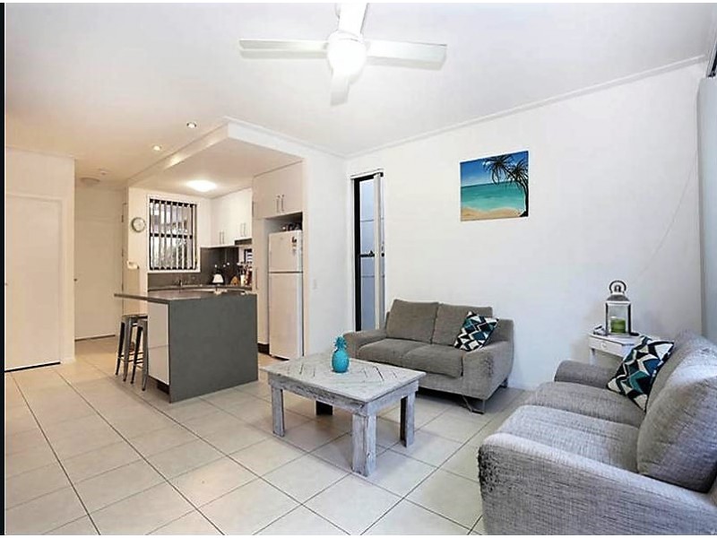 9 THE GARDENWAY, Robina QLD 4226