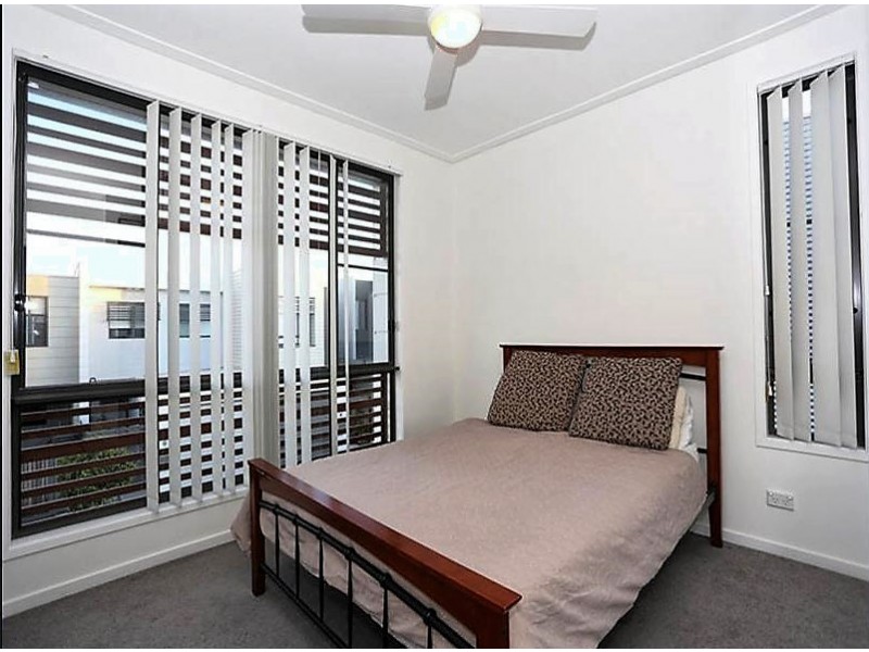 9 THE GARDENWAY, Robina QLD 4226