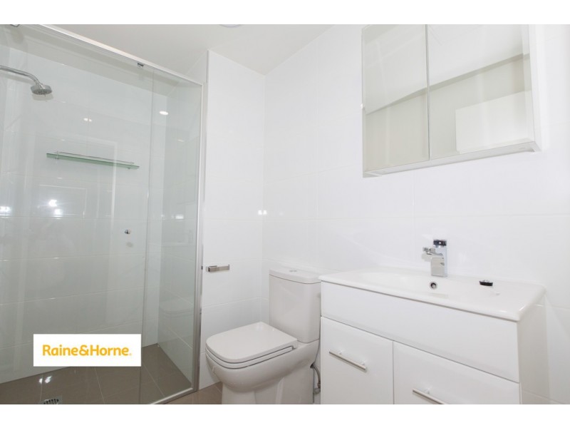 28/22 Lather Street, Southport QLD 4215