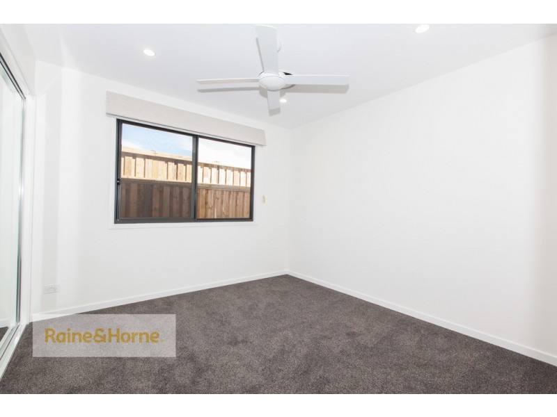 12 RUNDLE AVENUE, Pimpama QLD 4209