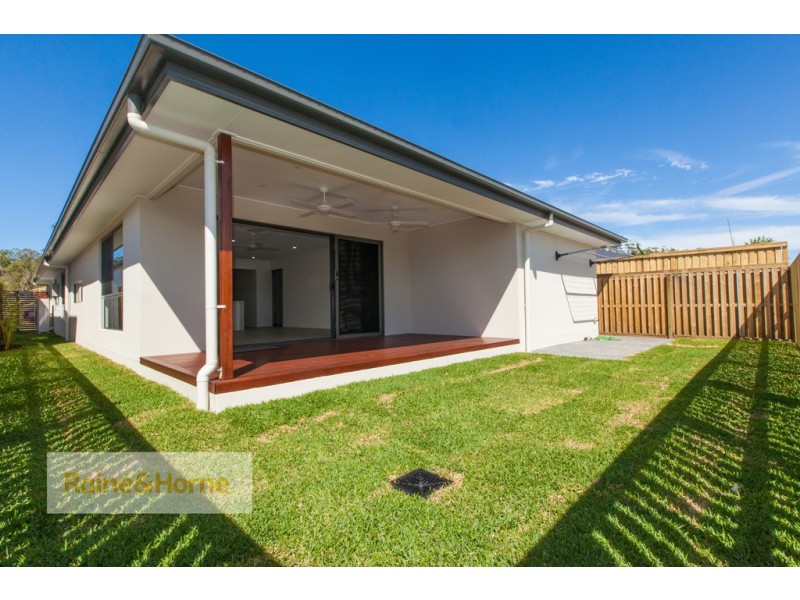 12 RUNDLE AVENUE, Pimpama QLD 4209