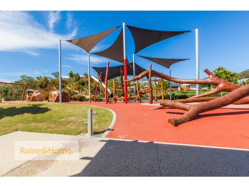 12 RUNDLE AVENUE, Pimpama QLD 4209