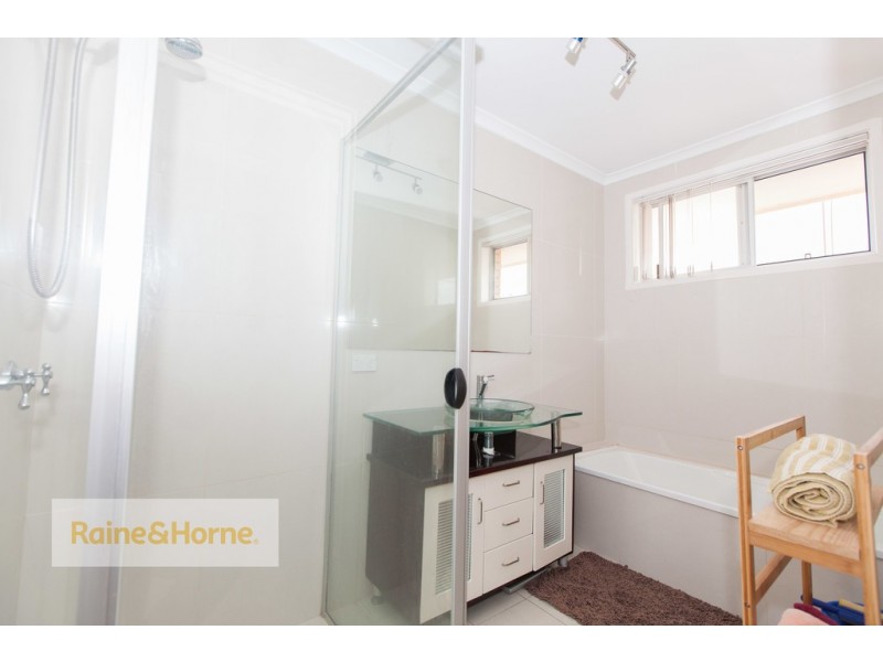 4/20 SUNRISE BOULEVARD, Surfers Paradise QLD 4217