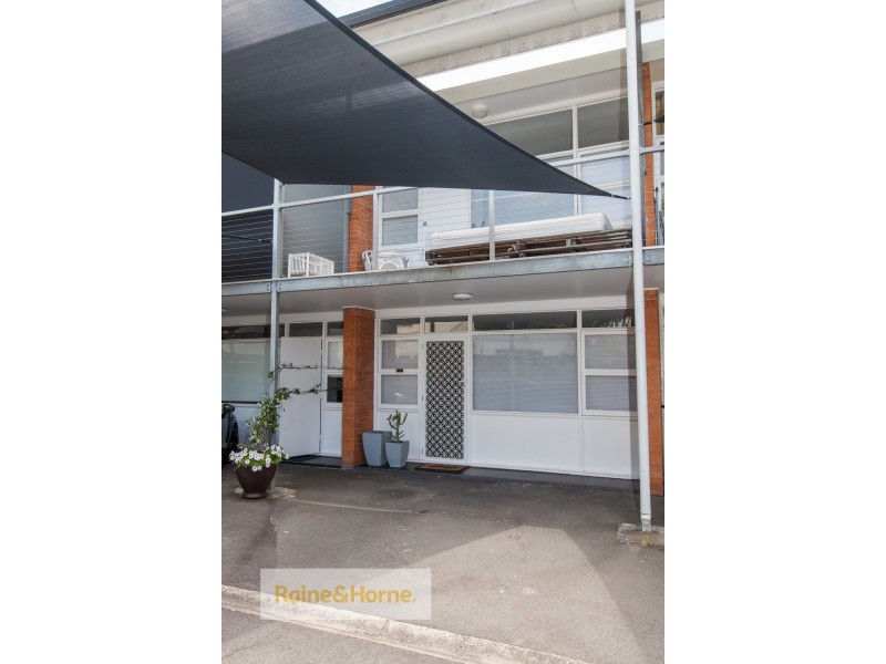 3/40 ARTHUR STREET, Mermaid Beach QLD 4218