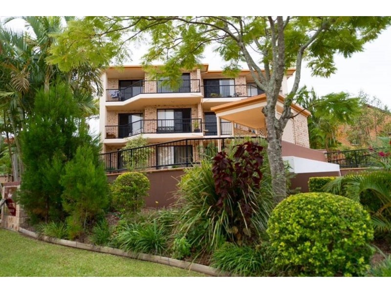 10/27 CHESTER TERRACE, Southport QLD 4215