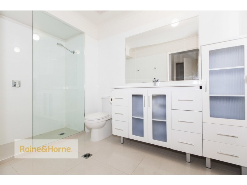 42/1 UNIVERSITY DRIVE, Robina QLD 4226