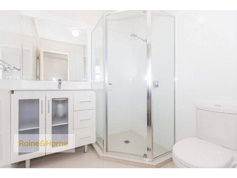 42/1 UNIVERSITY DRIVE, Robina QLD 4226