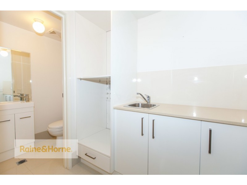 42/1 UNIVERSITY DRIVE, Robina QLD 4226