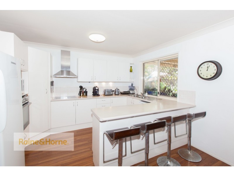 32 MOJAVE DRIVE, Burleigh Waters QLD 4220