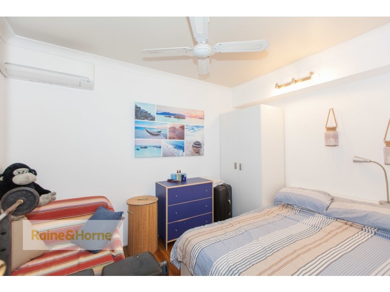 32 MOJAVE DRIVE, Burleigh Waters QLD 4220