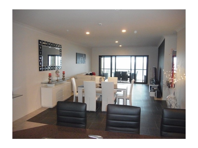 D28 GREAT HALL DRIVE, Miami QLD 4220