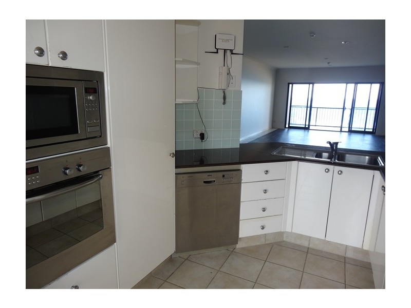 D28 GREAT HALL DRIVE, Miami QLD 4220