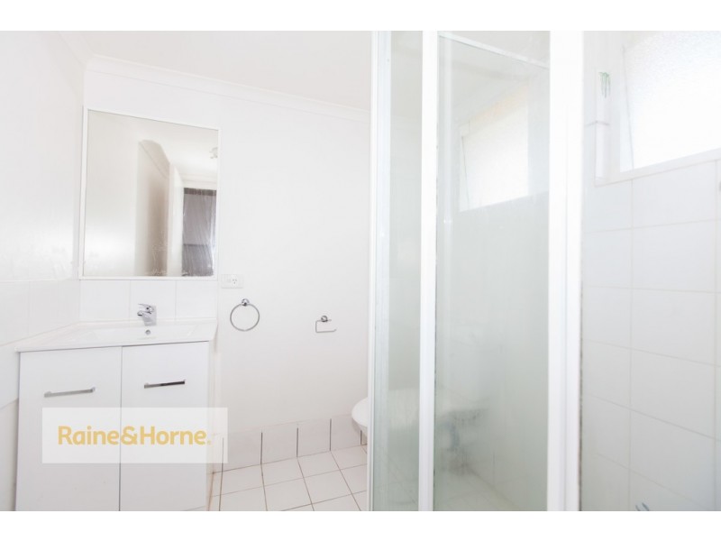 2/3 REDONDO AVENUE, Miami QLD 4220