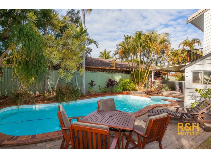 2 LANGFORD COURT, Mermaid Waters QLD 4218