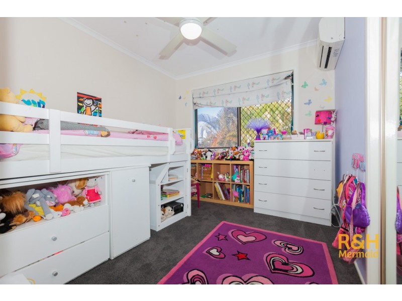 2 LANGFORD COURT, Mermaid Waters QLD 4218