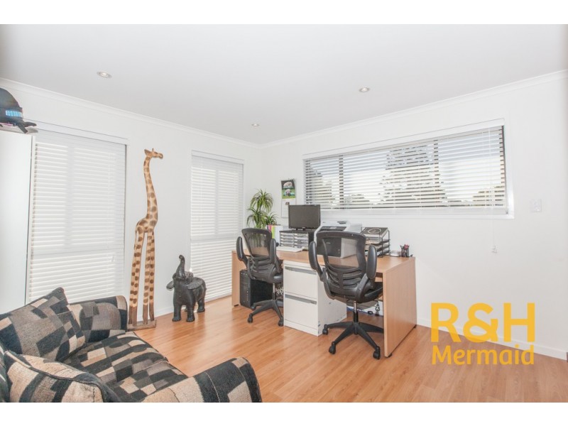 4 WILD DUCK DRIVE, Mermaid Waters QLD 4218