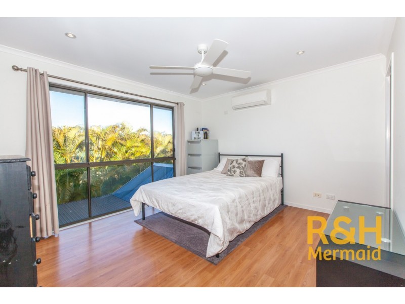 4 WILD DUCK DRIVE, Mermaid Waters QLD 4218