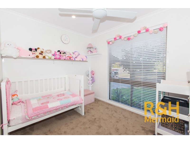 4 WILD DUCK DRIVE, Mermaid Waters QLD 4218