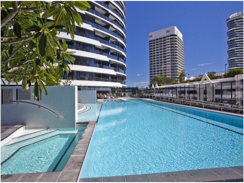 3403/1 ORACLE BOULEVARD, Broadbeach QLD 4218