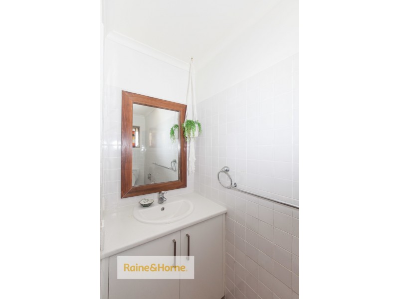 64/30 SPORTSMAN AVENUE, Mermaid Beach QLD 4218