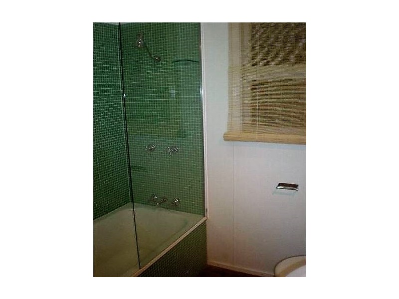 2/1929 GOLD COAST HIGHWAY, Burleigh Heads QLD 4220