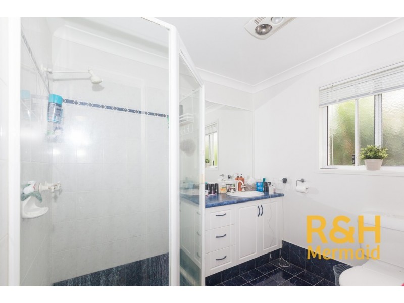 23 OTTELIA DRIVE, Elanora QLD 4221